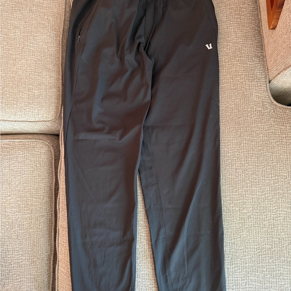 Vuori Men's Black Joggers